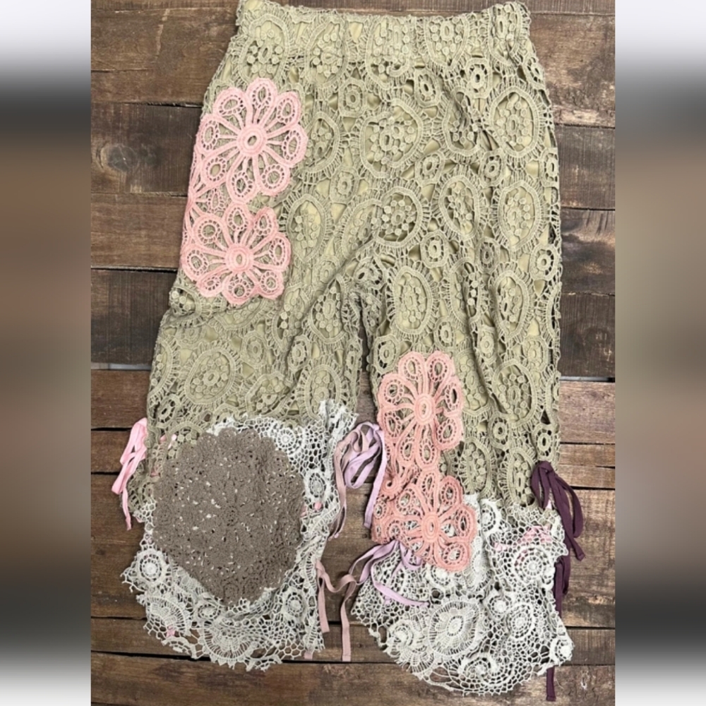 ✨2 LEFT - NEW Jaded Gypsy Endless Love Bohemian Lace & Crochet Pants - Picture 2 of 7
